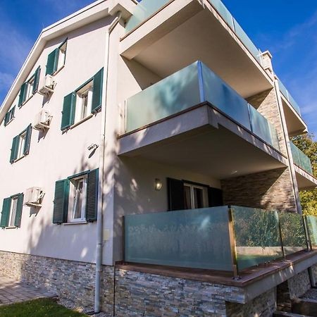 Apartments Lavanda Baška Esterno foto