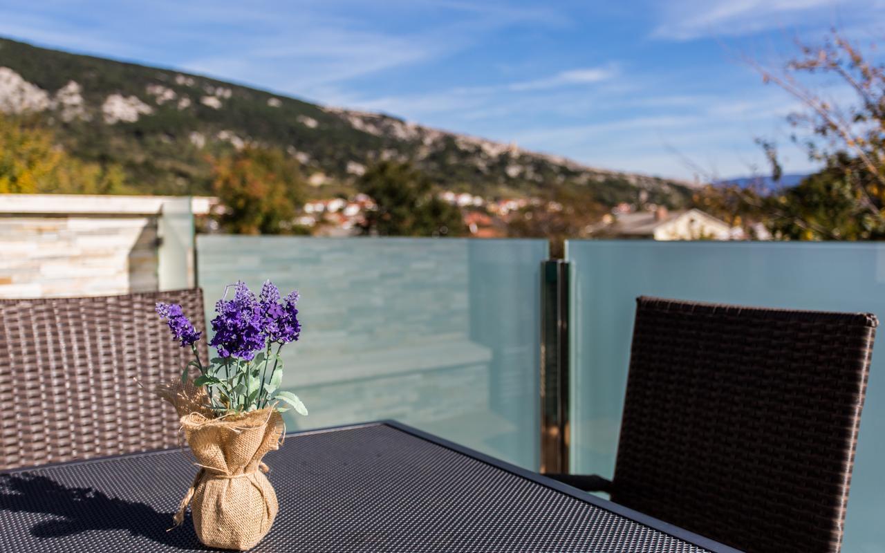 Apartments Lavanda Baška Esterno foto